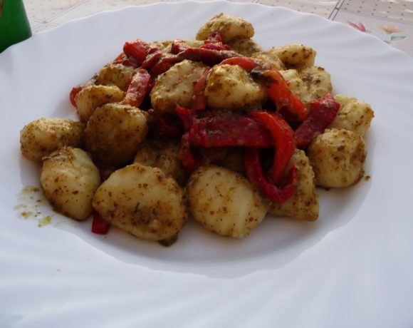 Gnocchi with pesto