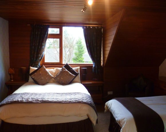 Where To Stay In Aviemore: Dunroamin B&B