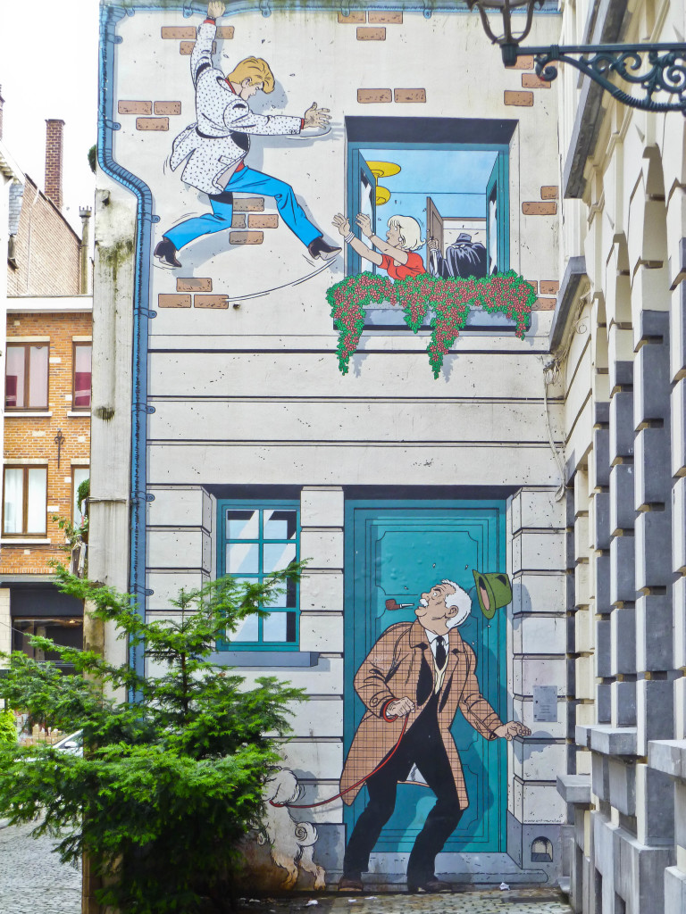 brussels comic strip wall