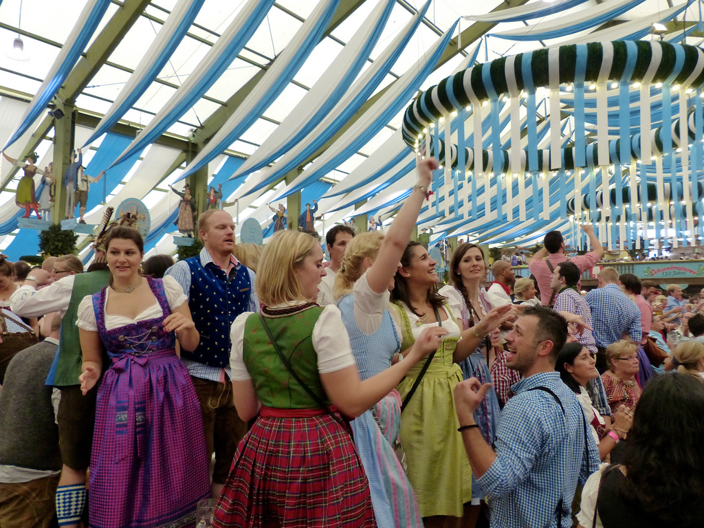 Oktoberfest Tips for Girls Confused Julia