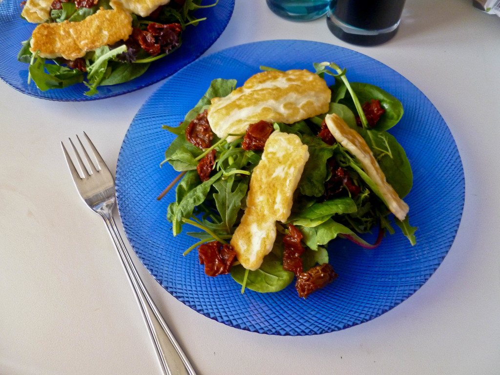 pan fried halloumi salad