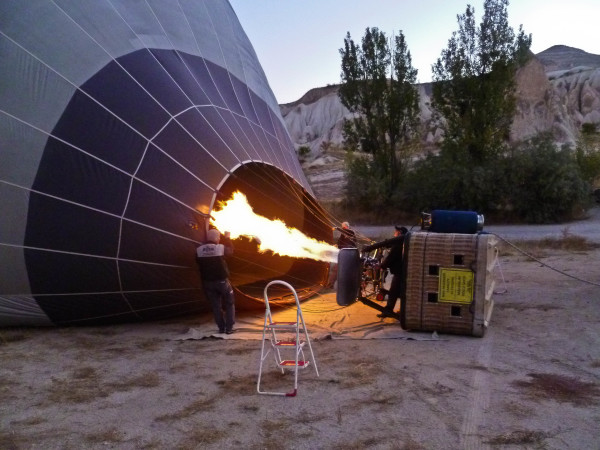 hot air balloon ride cappadocia
