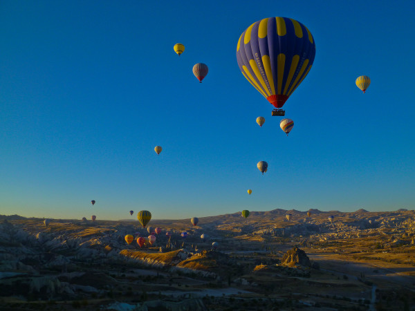 hot air balloon ride cappadocia