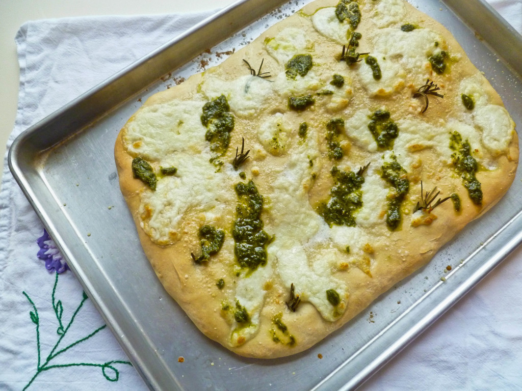 mozzerella pesto focaccia