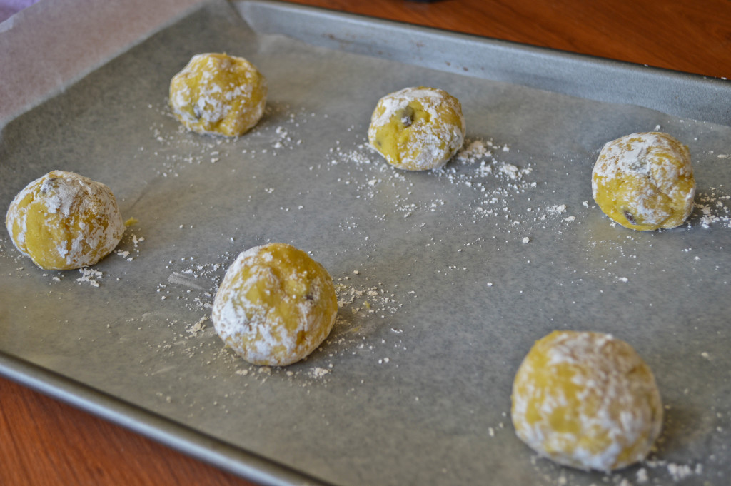 chocolate chip gooey butter cookies