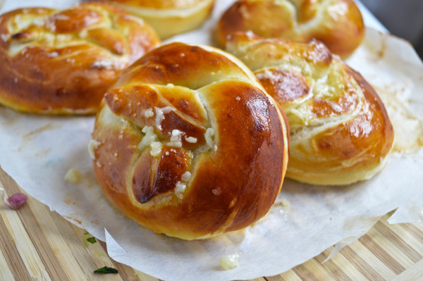 Garlic Butter Pretzel Rolls