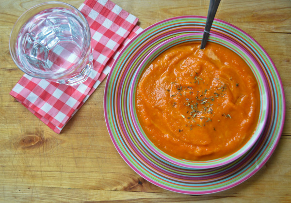 Carrot and Tomato Soup / confusedjulia.com