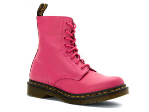 womens trendy walking boots