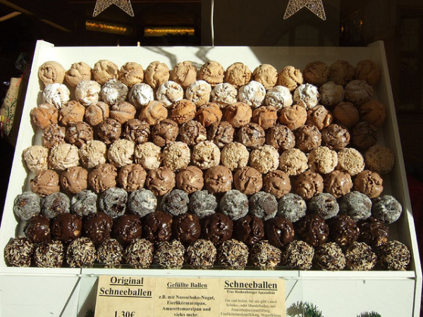 What to Eat At The German Christmas Markets