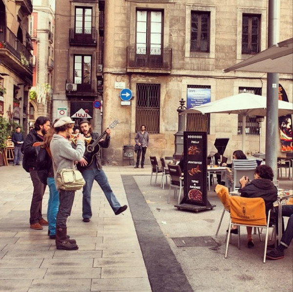 Snap the Shoestring with 5 Fab Things to Do for Free in Barcelona