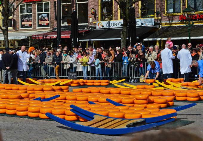 A Wheely Good Time at the Alkmaar Cheese Market