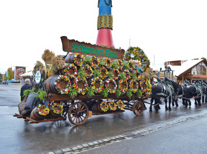 The Stuttgart Beer Festival - Cannstatter Volksfest