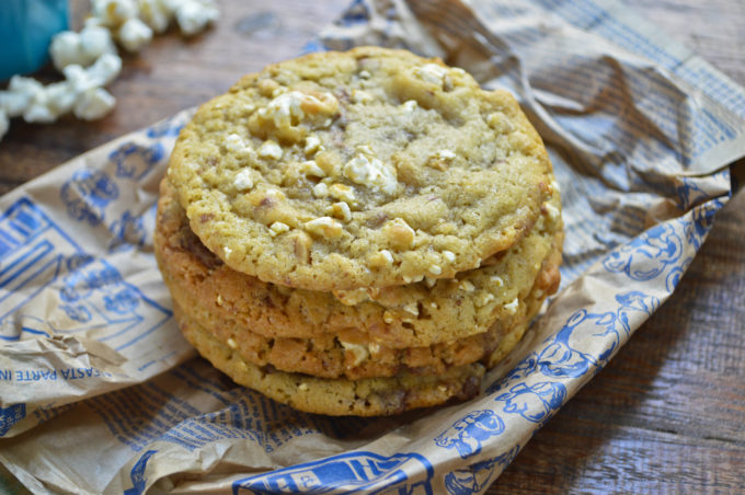 Chocolate, Peanut and Popcorn Cookies - All your favourite treats in one cookie! confusedjulia.com