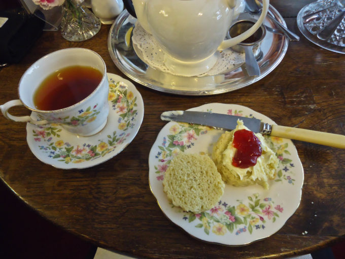 Where to Go for Cream Tea in South Devon: My Top 3