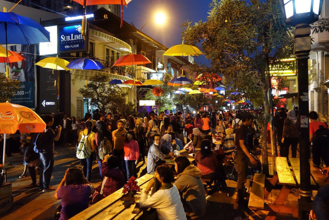 Food street Bandung