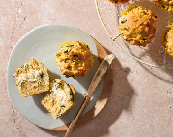 Savoury muffins with a cream cheese centre