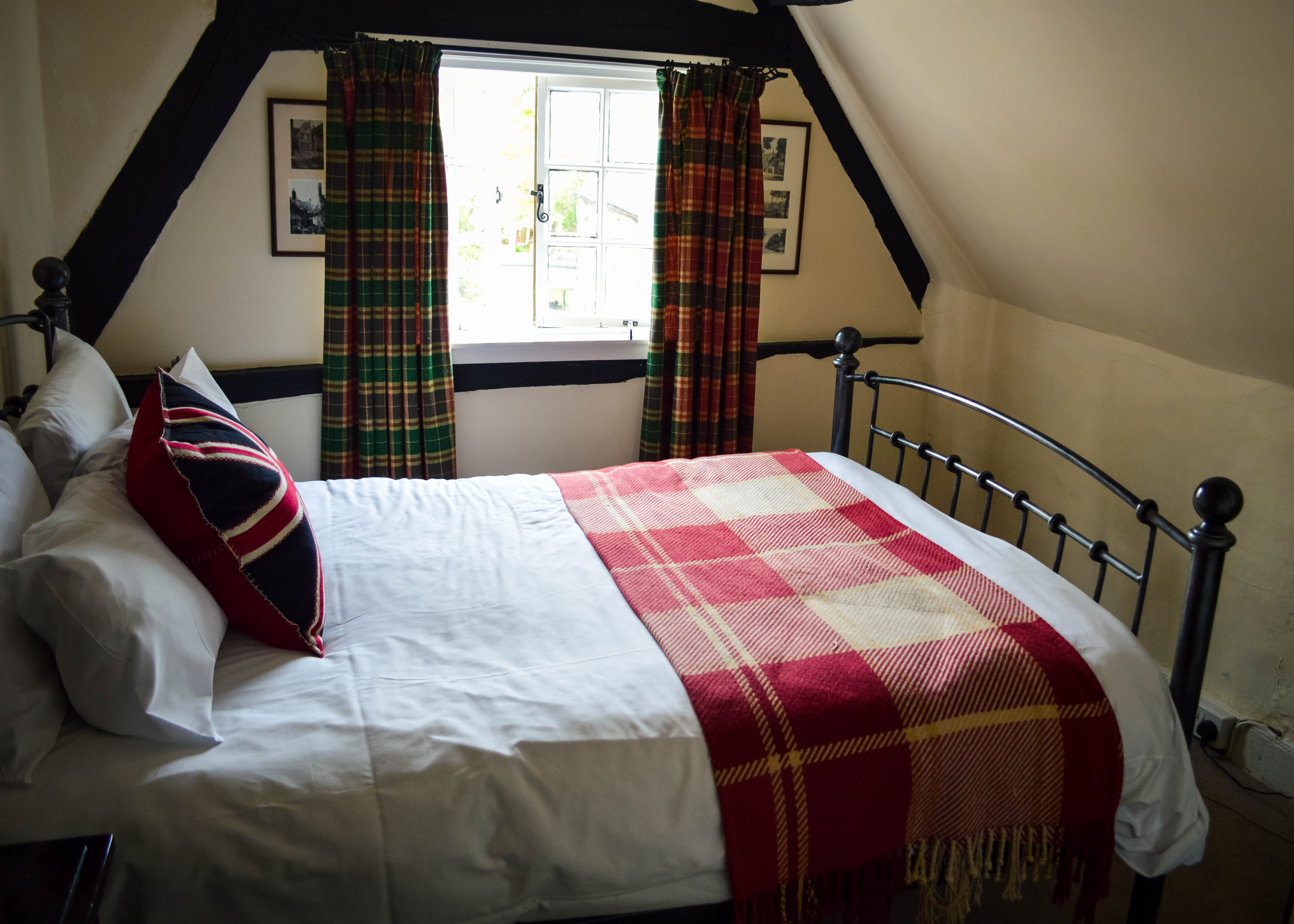 How to Maximise a Short Stay in Burford, Cotswolds