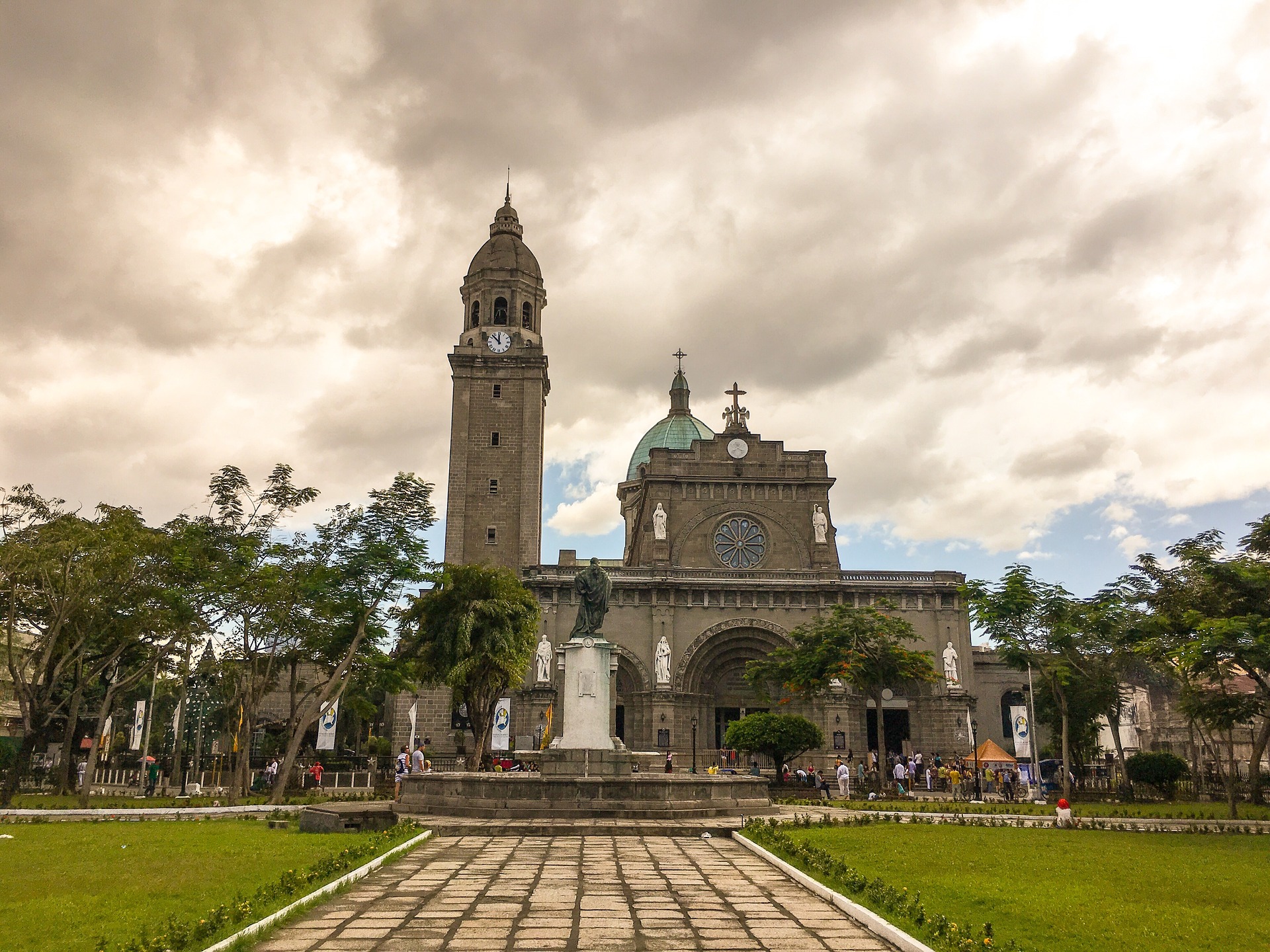 What to Do and See in Manila for First-Timers