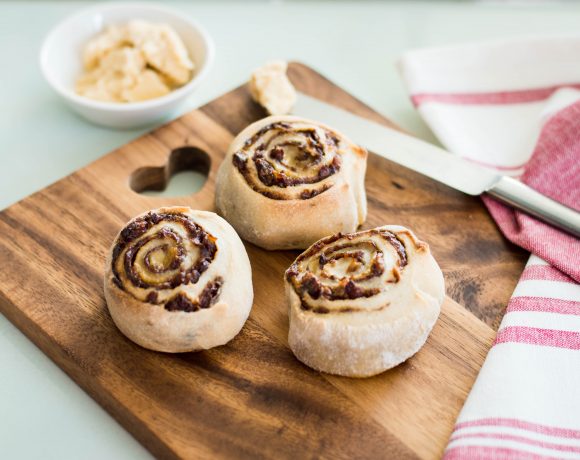 Sticky Date Buns with Brandy Butter