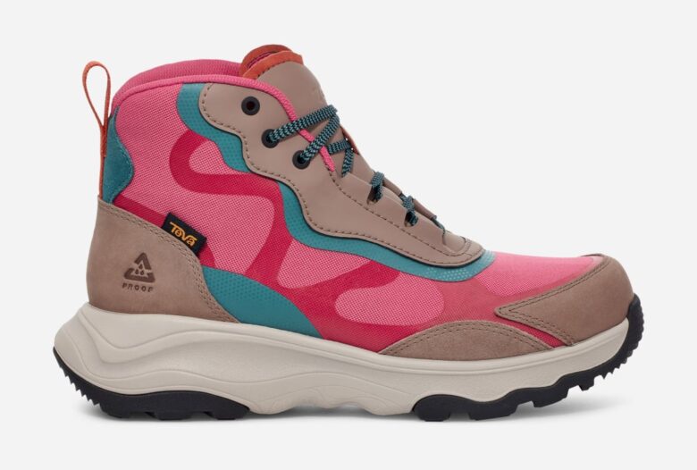 10 of the Most Stylish Hiking Boots for Women